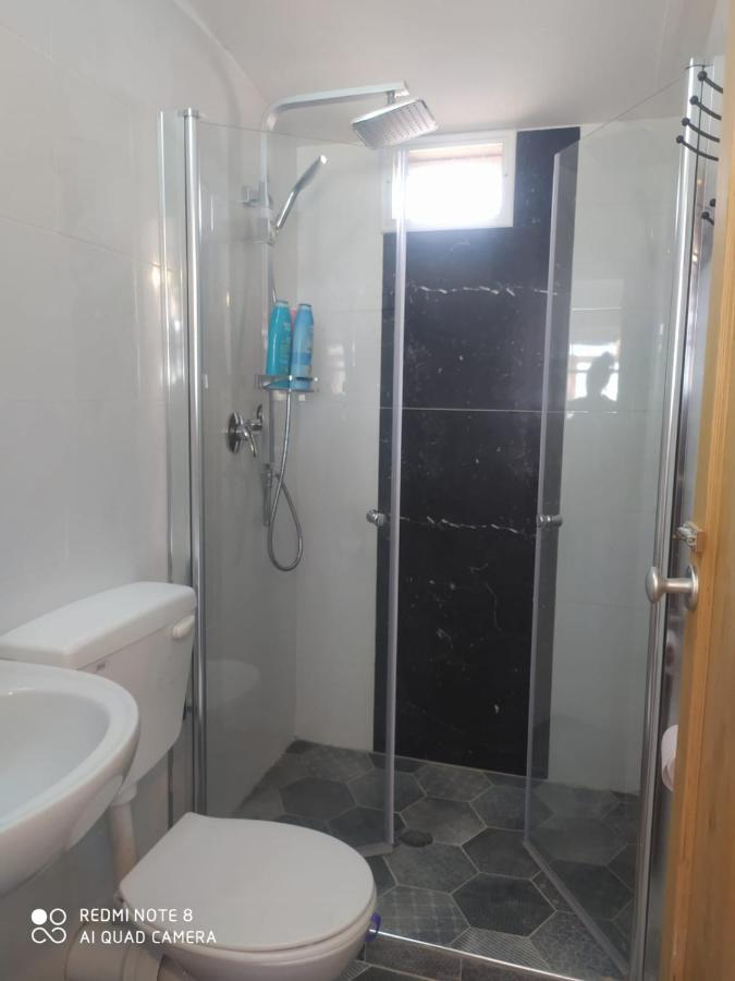 אצל דוד בכפר Apartment Kfar Gidon Екстериор снимка