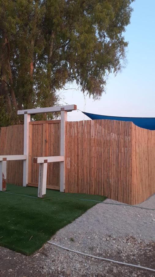 אצל דוד בכפר Apartment Kfar Gidon Екстериор снимка