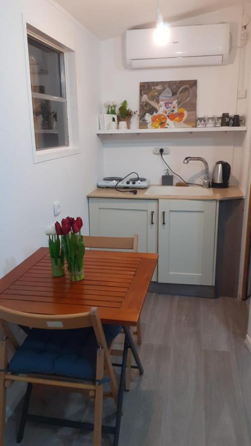 אצל דוד בכפר Apartment Kfar Gidon Екстериор снимка